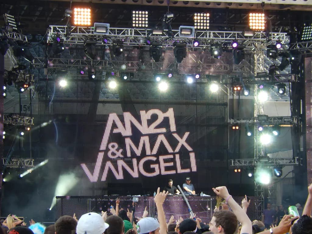 10 Best Festivals In Europe In Spring (2026 Travel Guide)