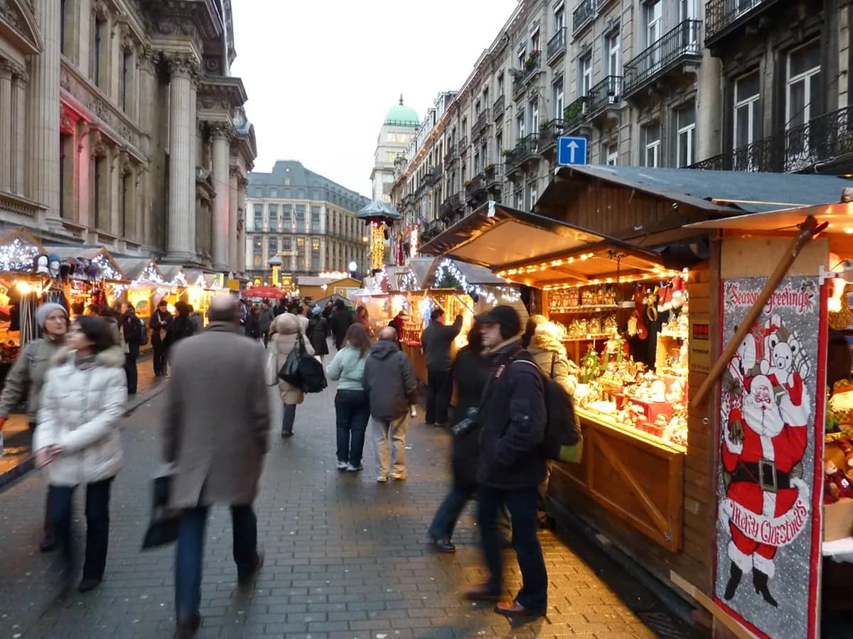 Brussels Christmas Market Guide: Dates, Locations & Tips