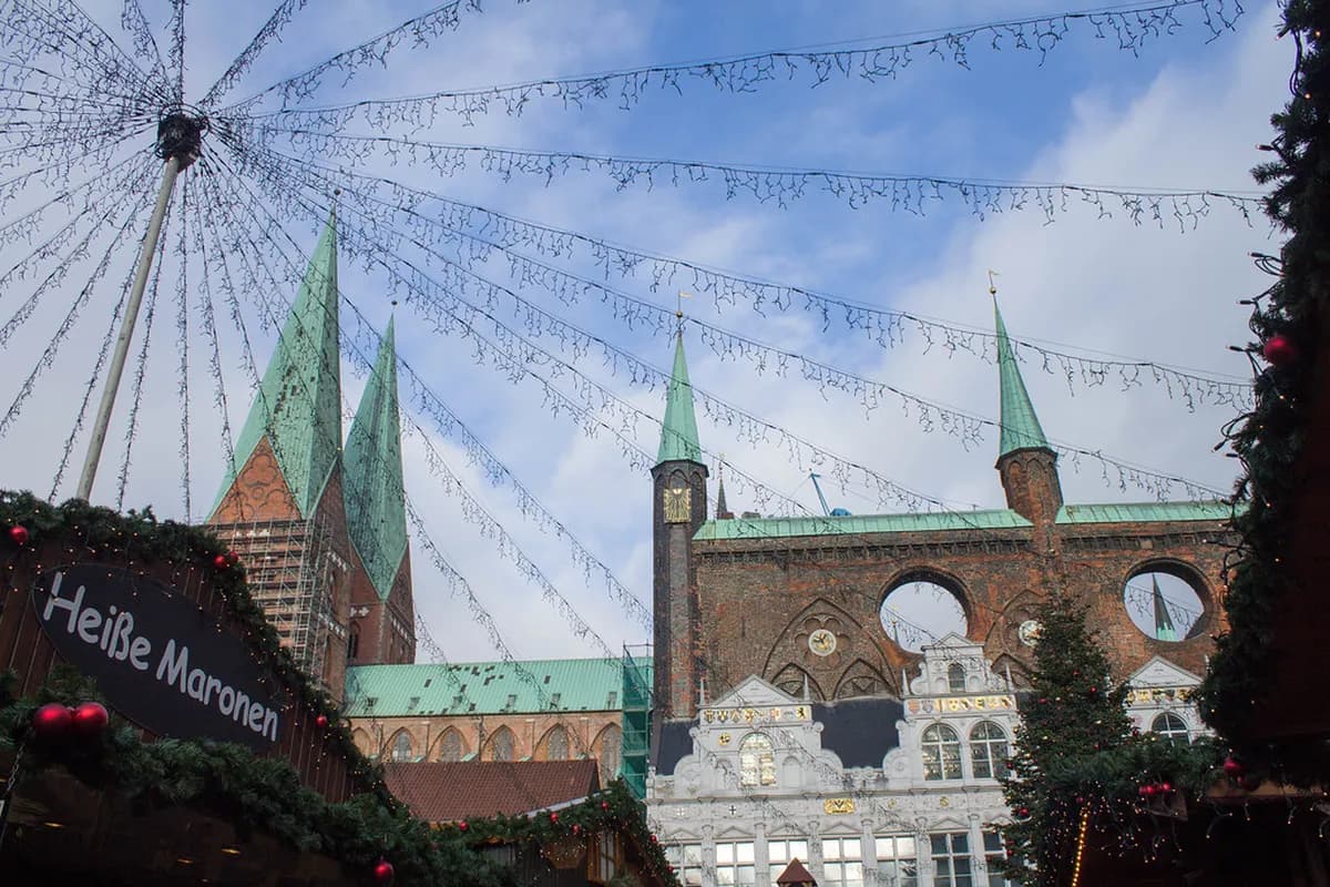 11 Best Things to Do at the Lübeck Christmas Market (2026)