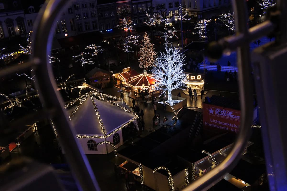 Maastricht Christmas Market Guide 2026-2027: Dates & Tips