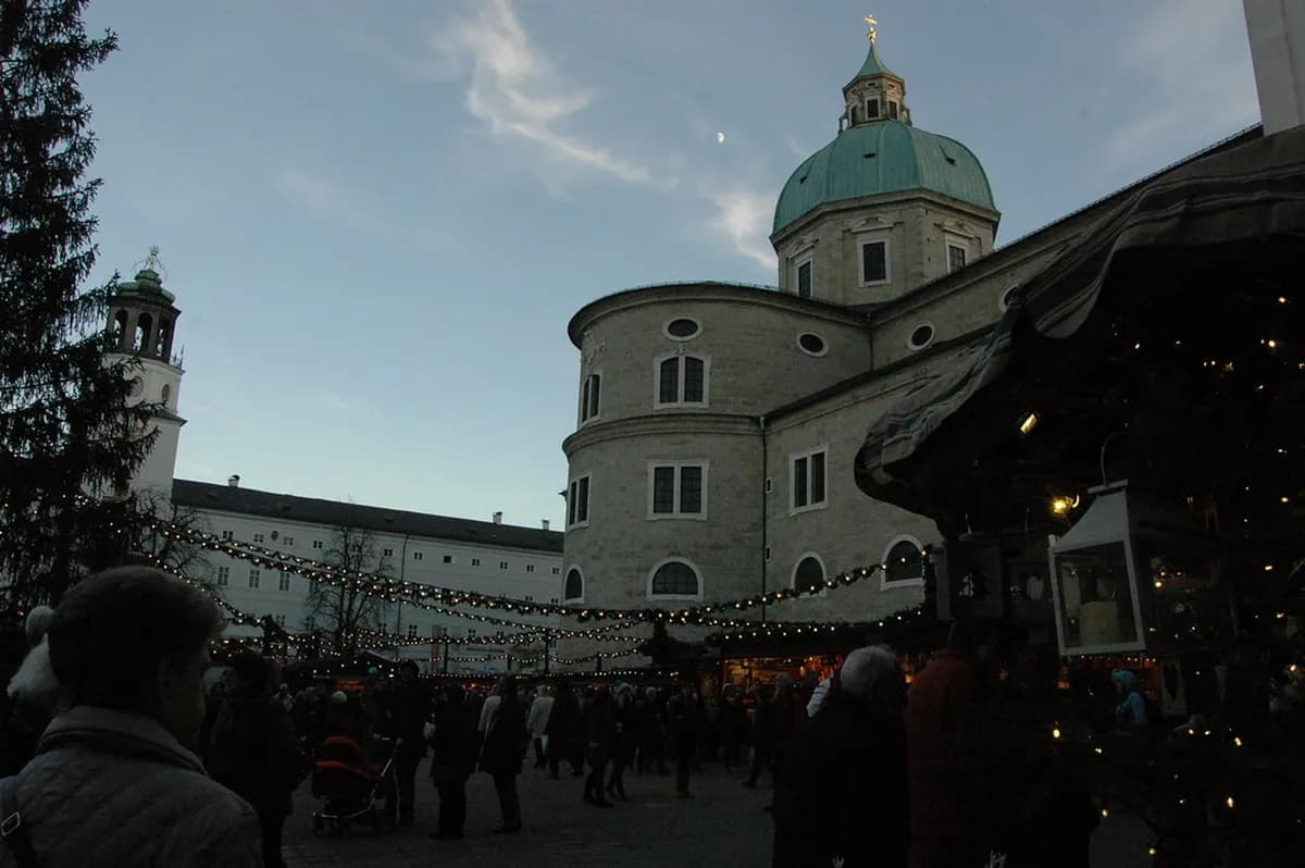 7 Best Salzburg Christmas Markets to Visit (2026)