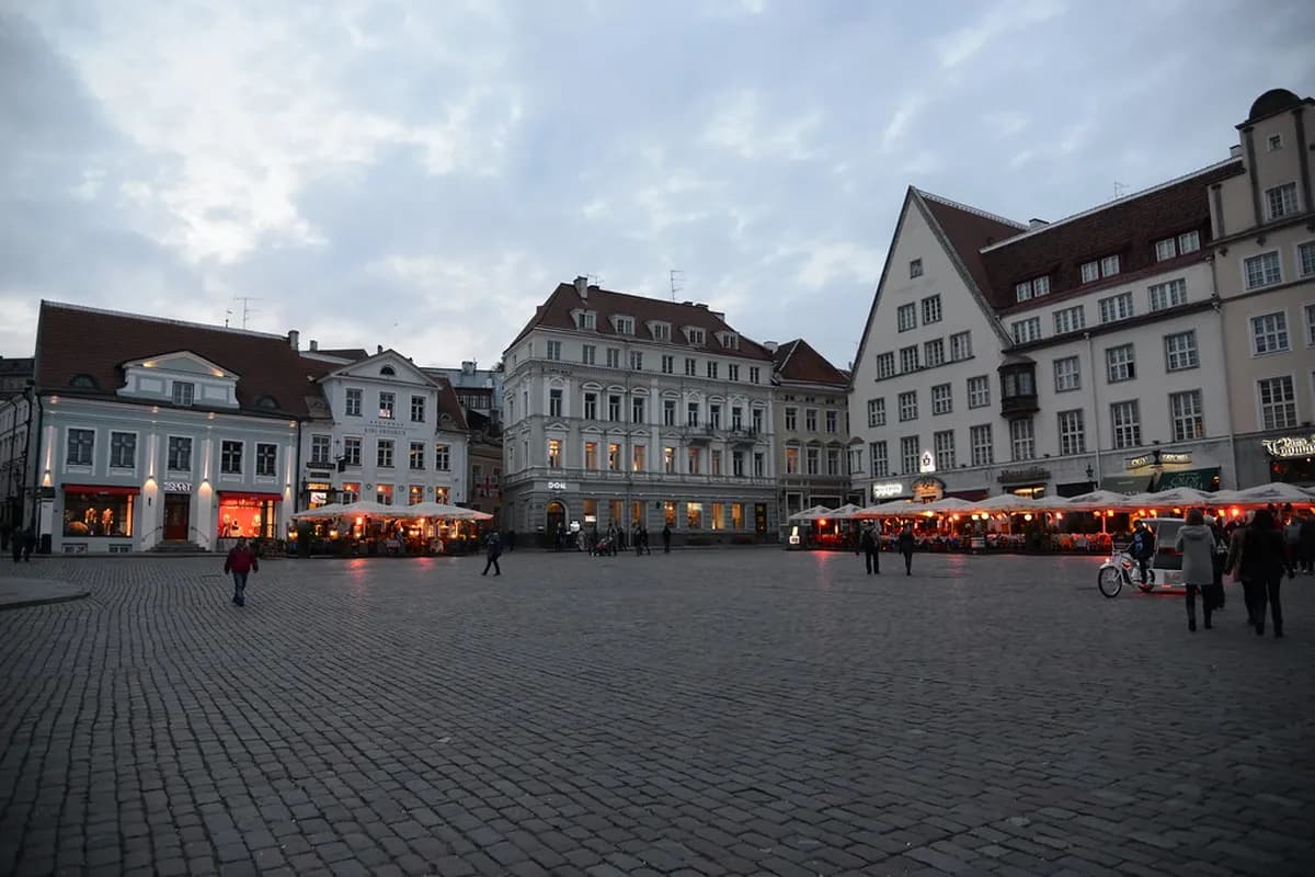 Tallinn Christmas Market Dates: 8 Things to Know