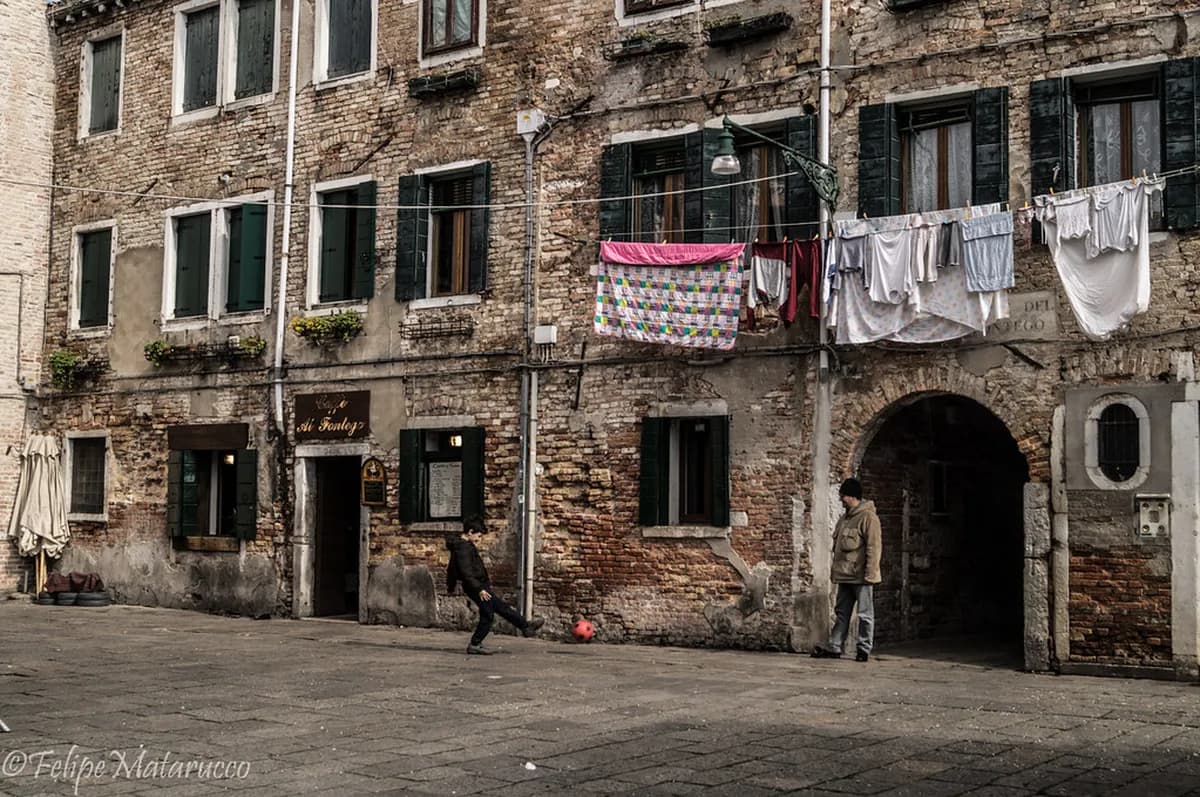 Venice Carnival With Kids Travel Guide