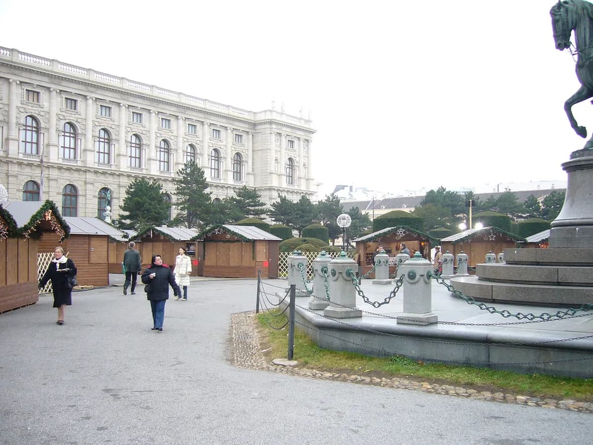 Vienna Vs Budapest Christmas Markets Travel Guide