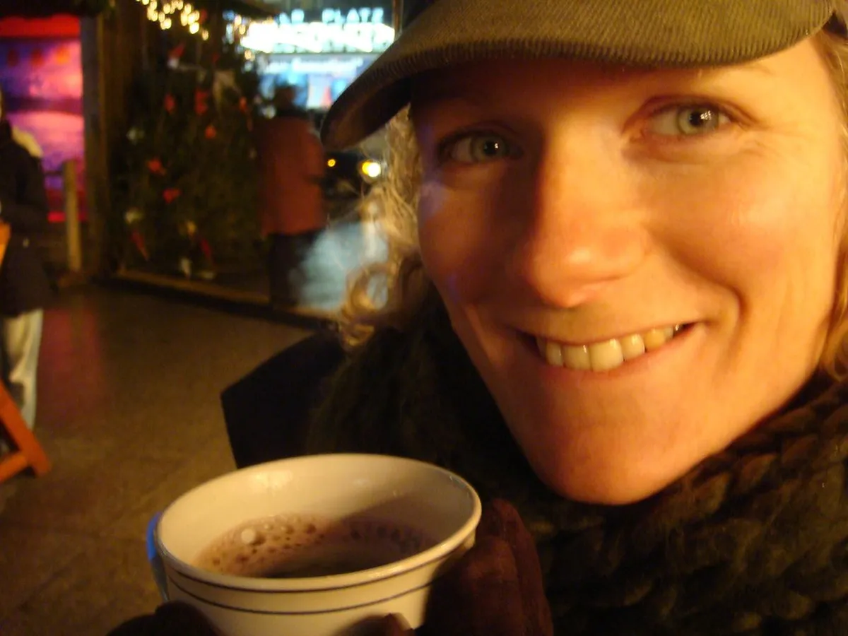 What Is Gluhwein and How to Make It