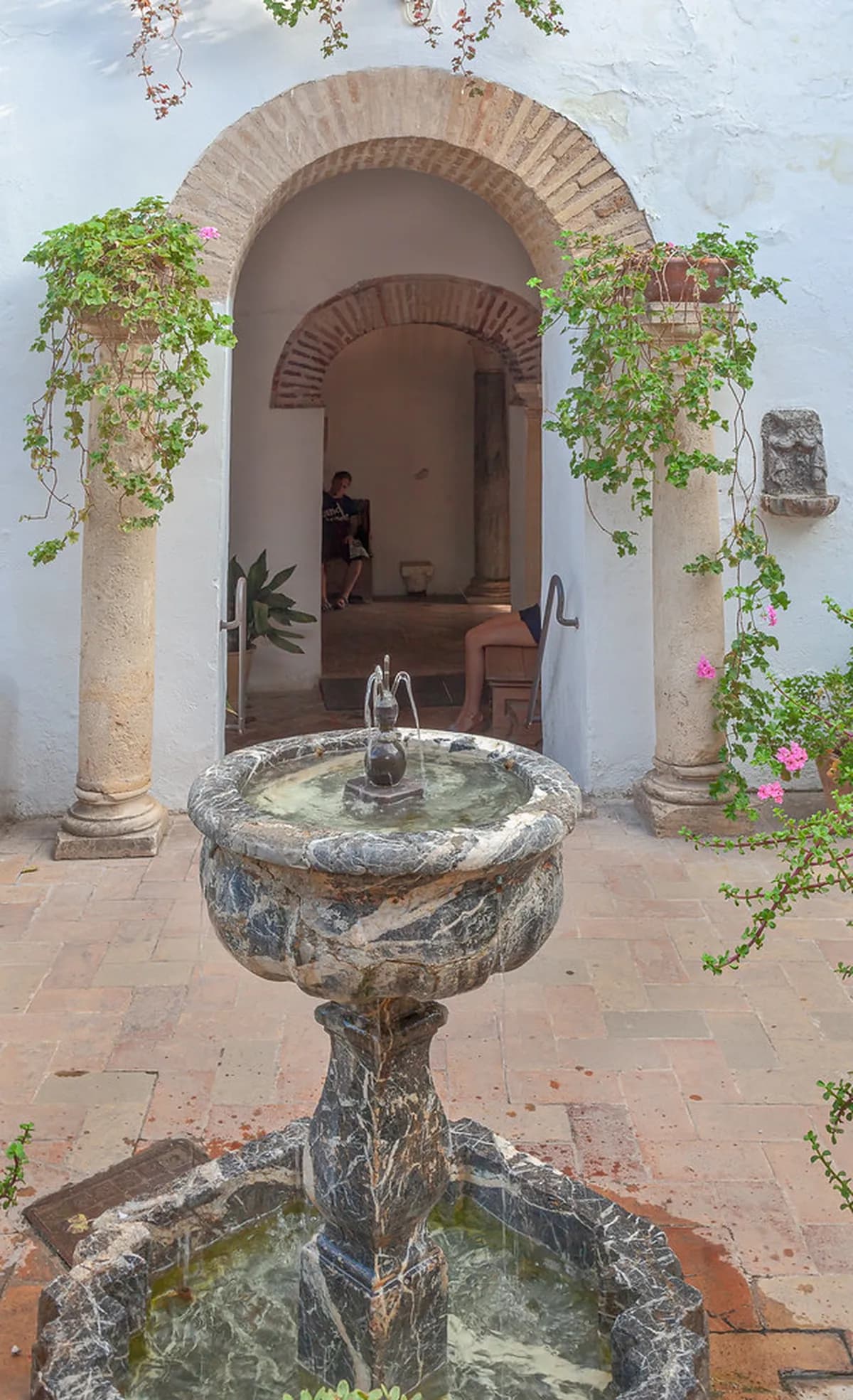 7 Best Areas and Hotels for Patios de Córdoba