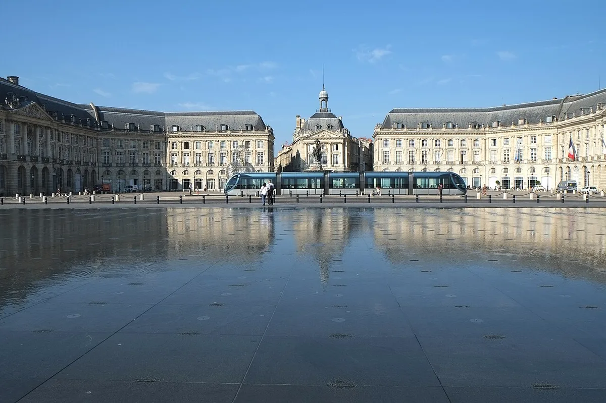 Bordeaux festivals and landmarks 2