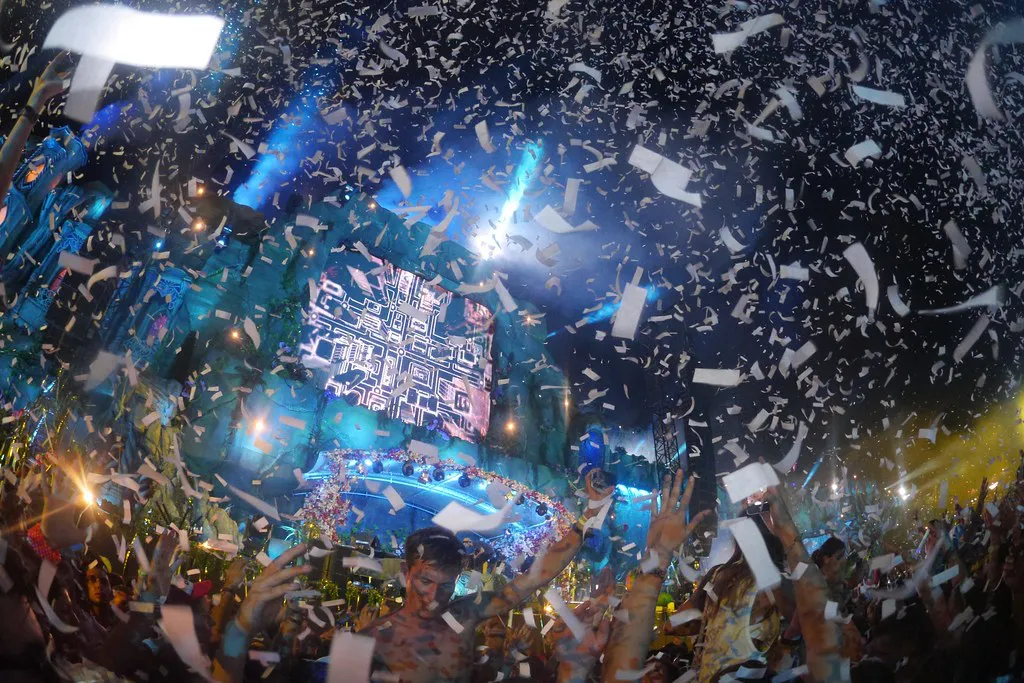 Tomorrowland Worth It? (2026 Cost & Experience Guide)