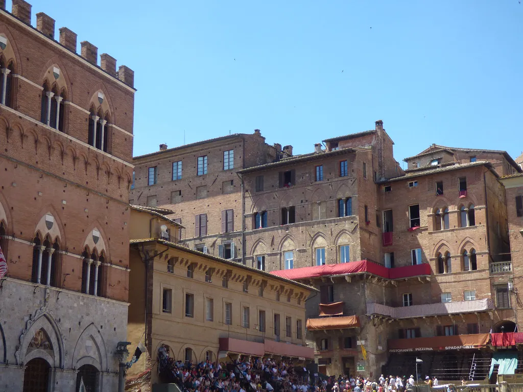 Palio Di Siena Guide